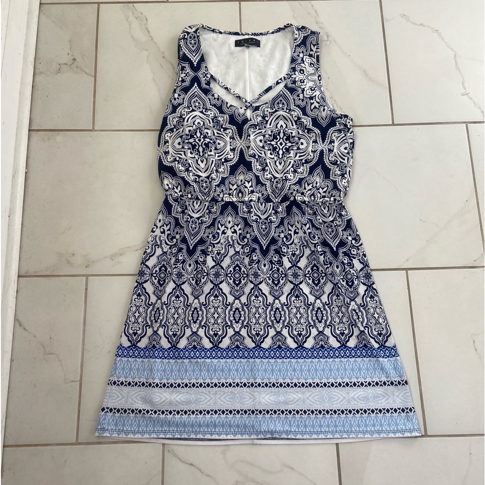 Dress. Navy blue, white. M.